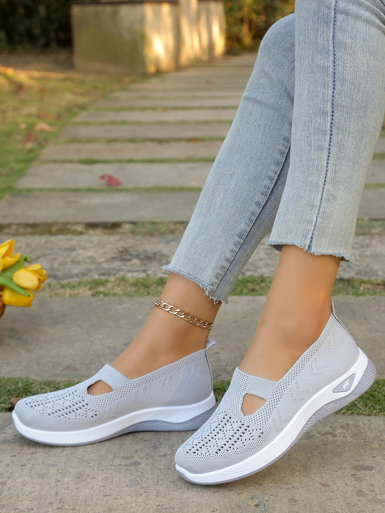 LunaLite Trainers