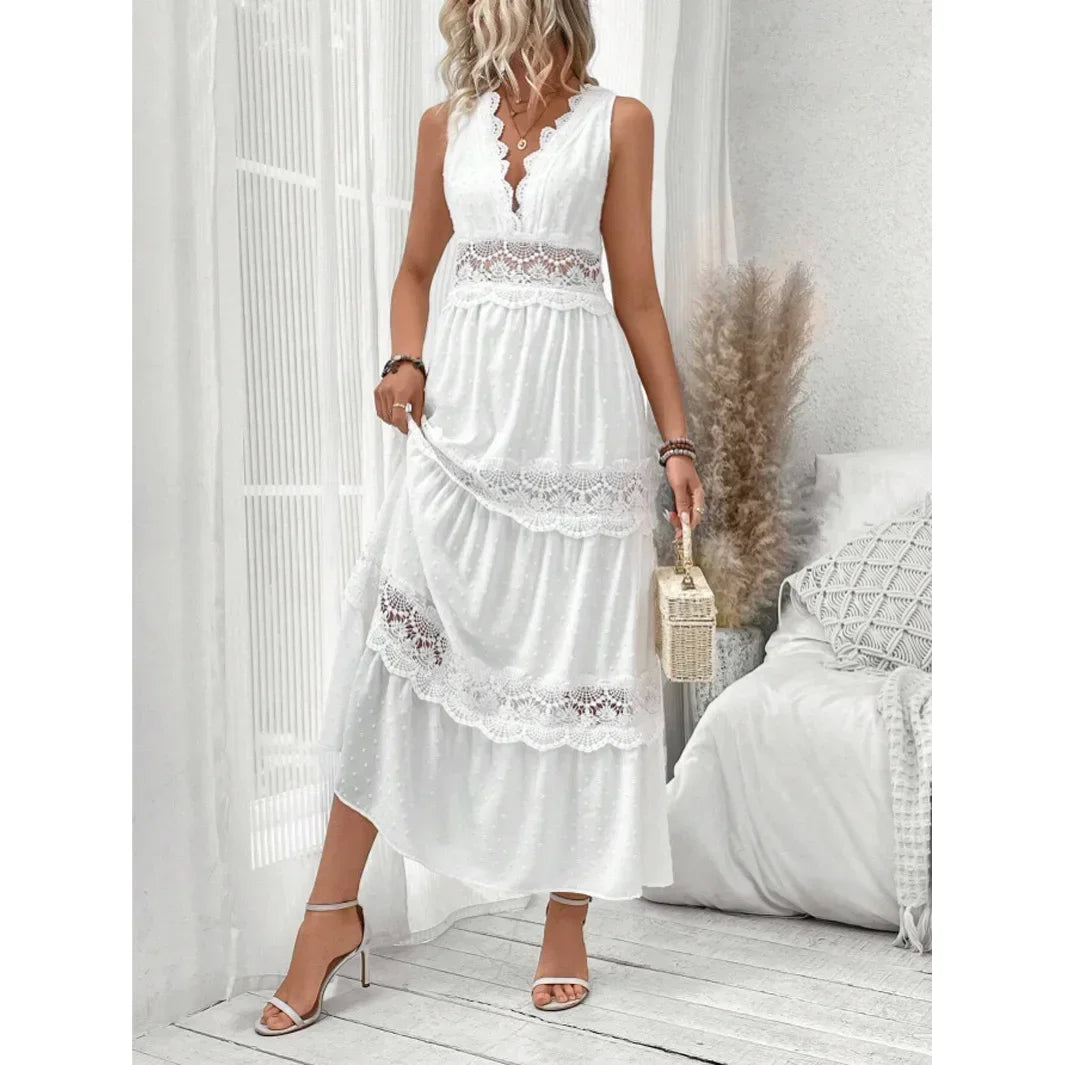 Luna Lace Maxi Dress