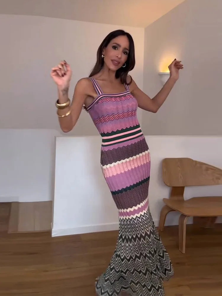 Slim Wave Knit Dress