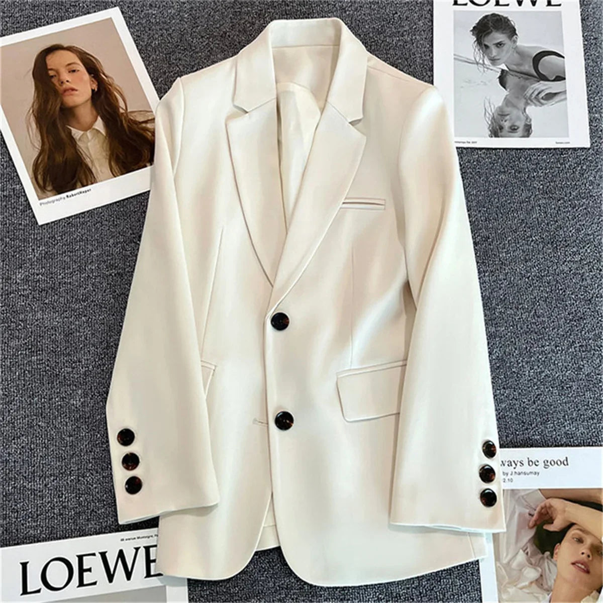 Lara Blazer