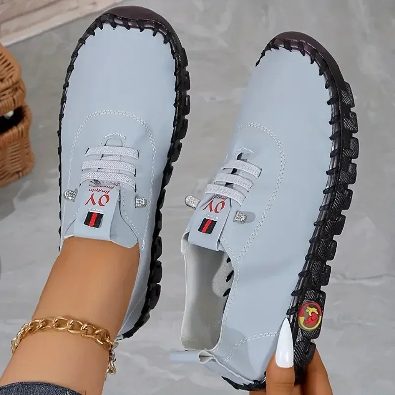 Aira Womens Sneakers
