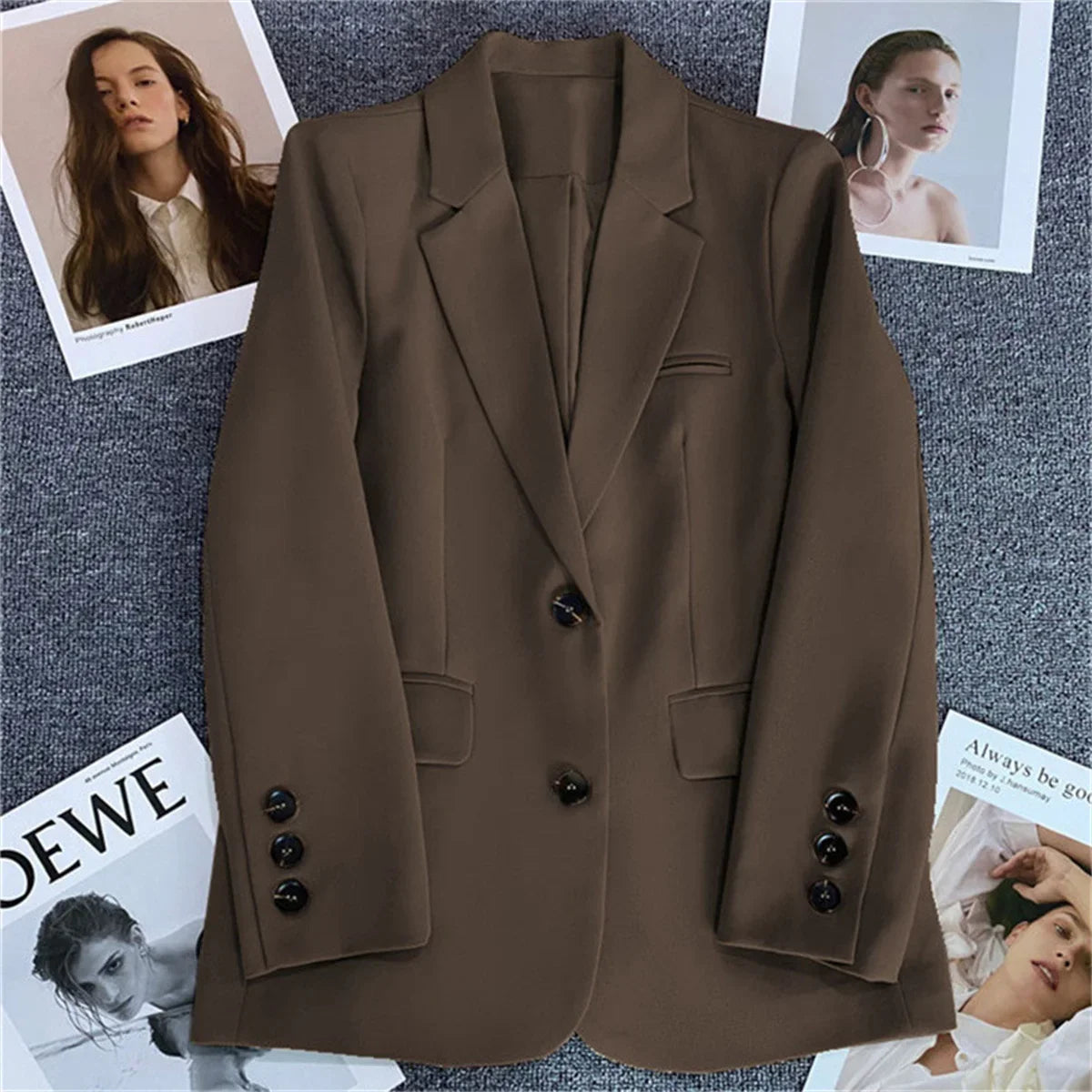 Lara Blazer
