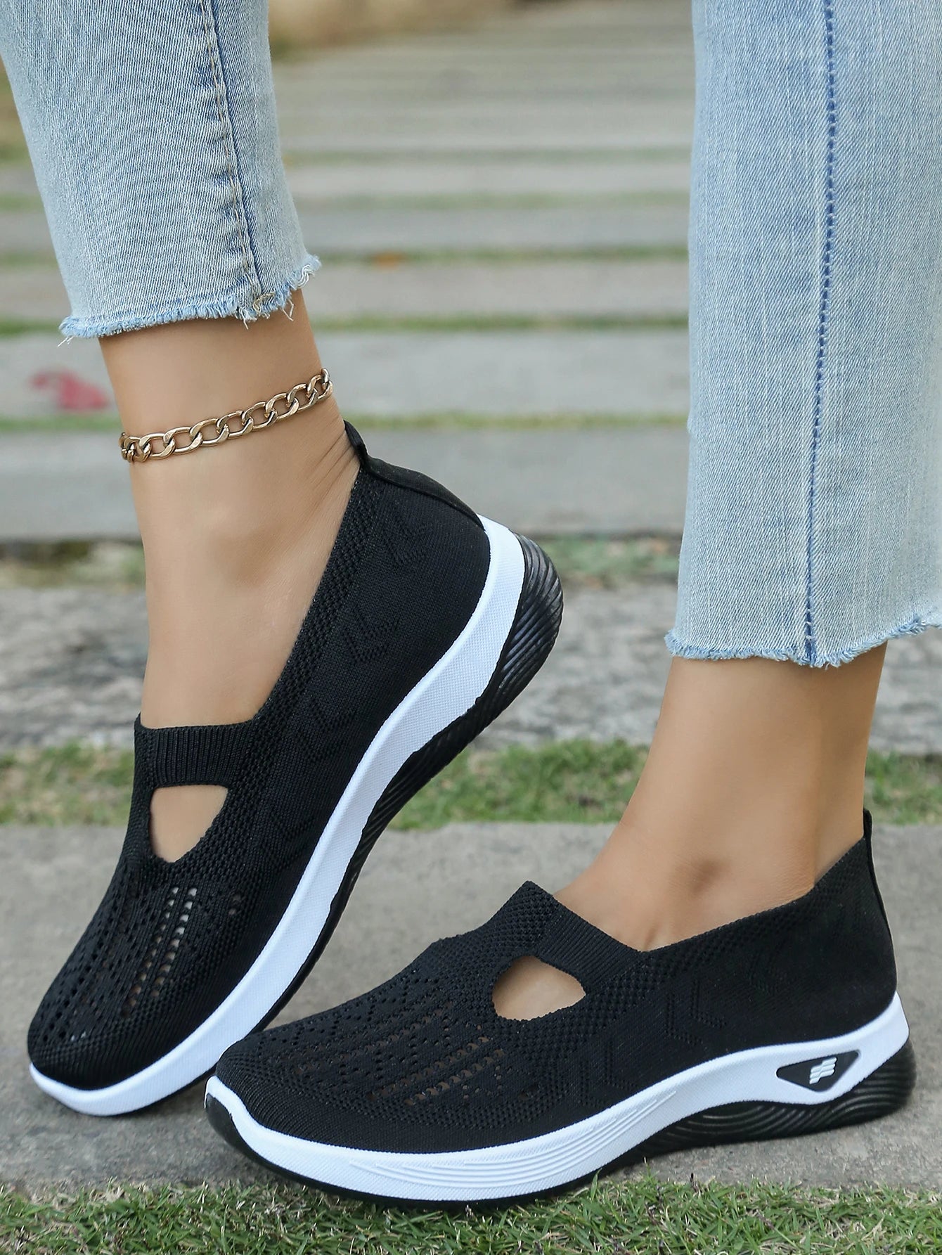 LunaLite Trainers