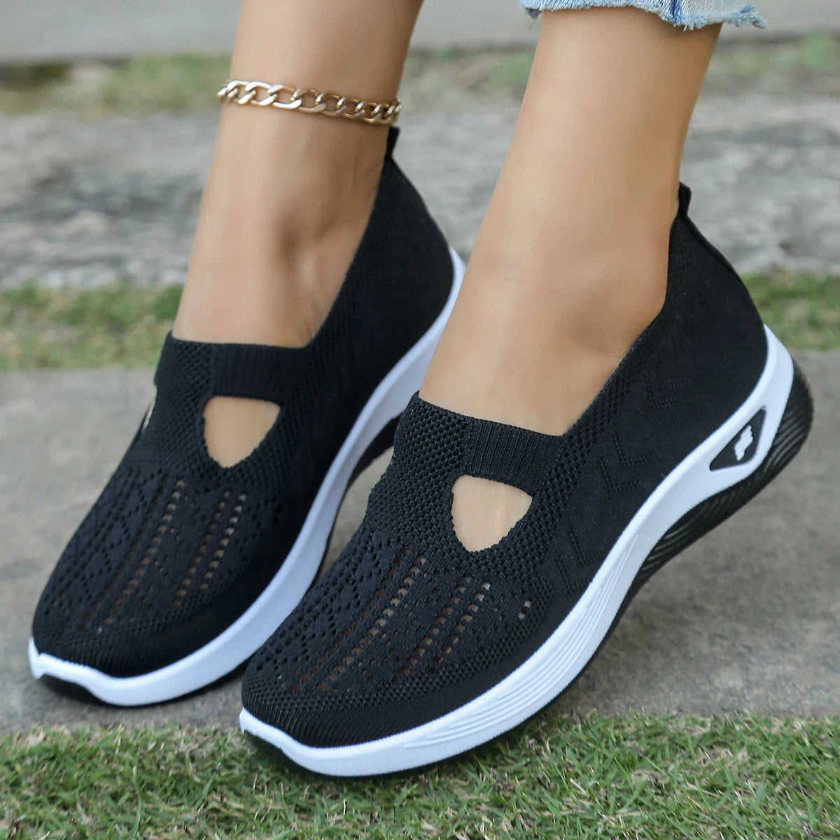 LunaLite Trainers