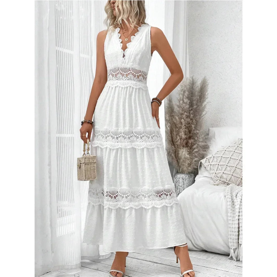 Luna Lace Maxi Dress