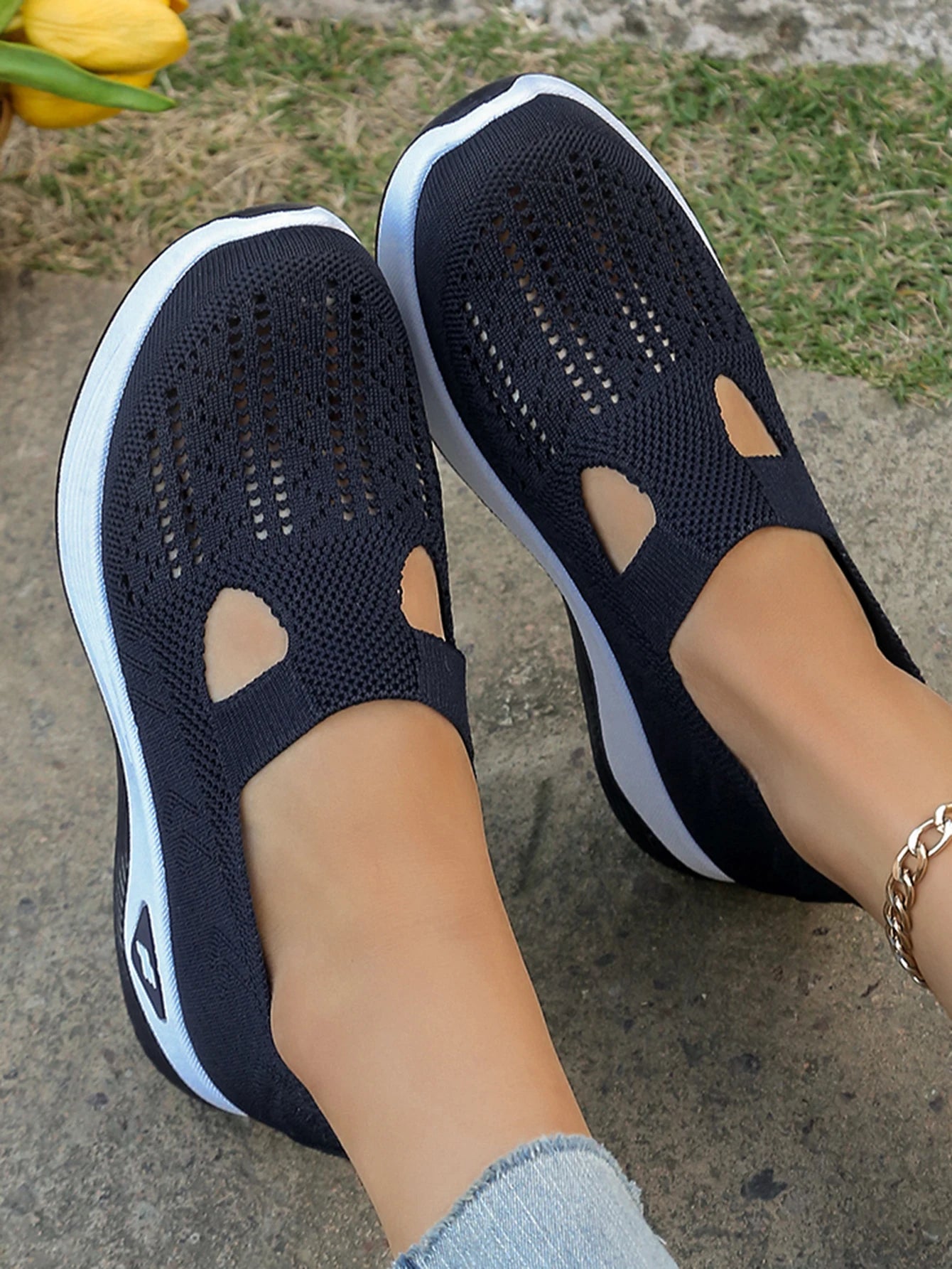 LunaLite Trainers