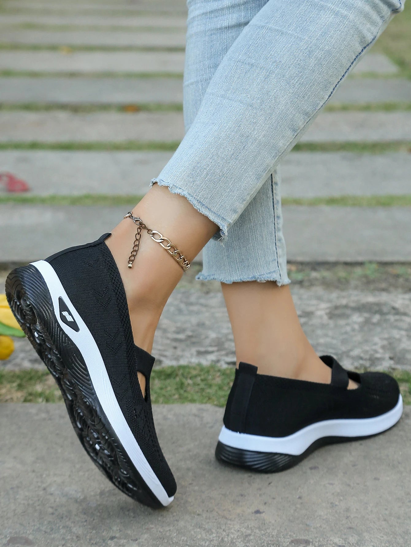 LunaLite Trainers