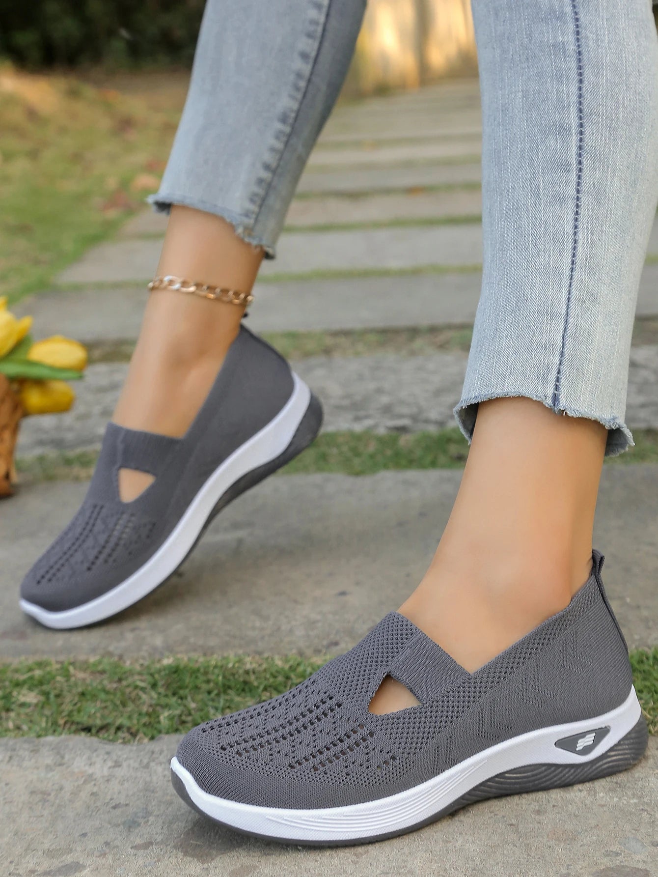 LunaLite Trainers