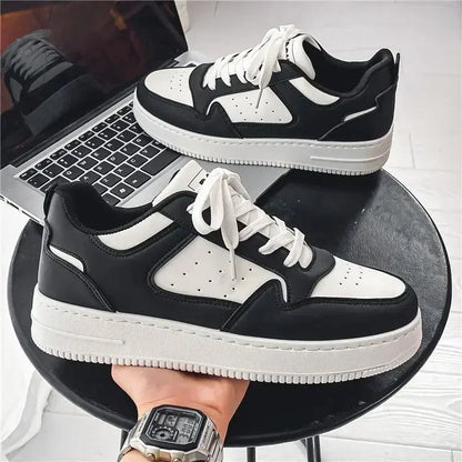 Miro Sneaker